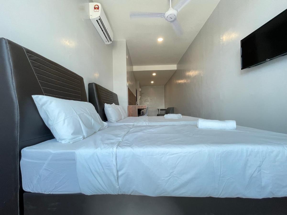 Reno Hotel Ipoh Extérieur photo