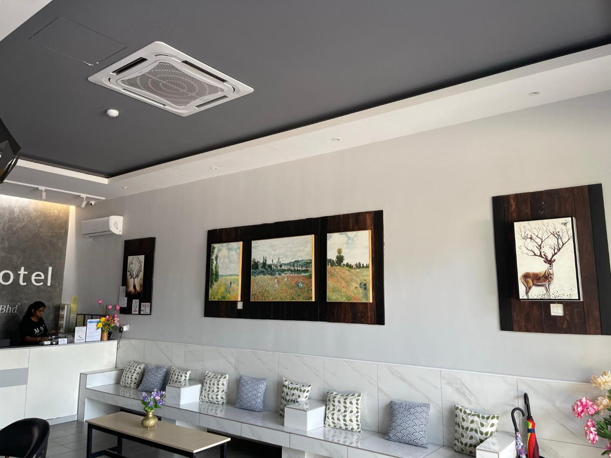 Reno Hotel Ipoh Extérieur photo