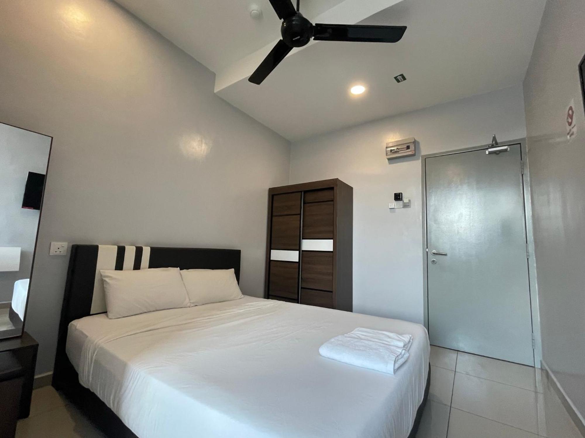 Reno Hotel Ipoh Extérieur photo